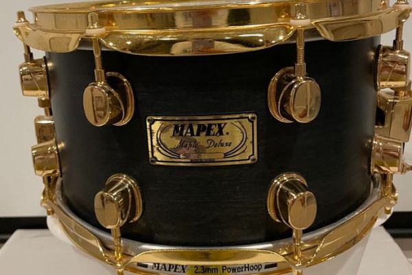 12 x 7 Traditional Maple / Maple Deluxe  (Flat Black)