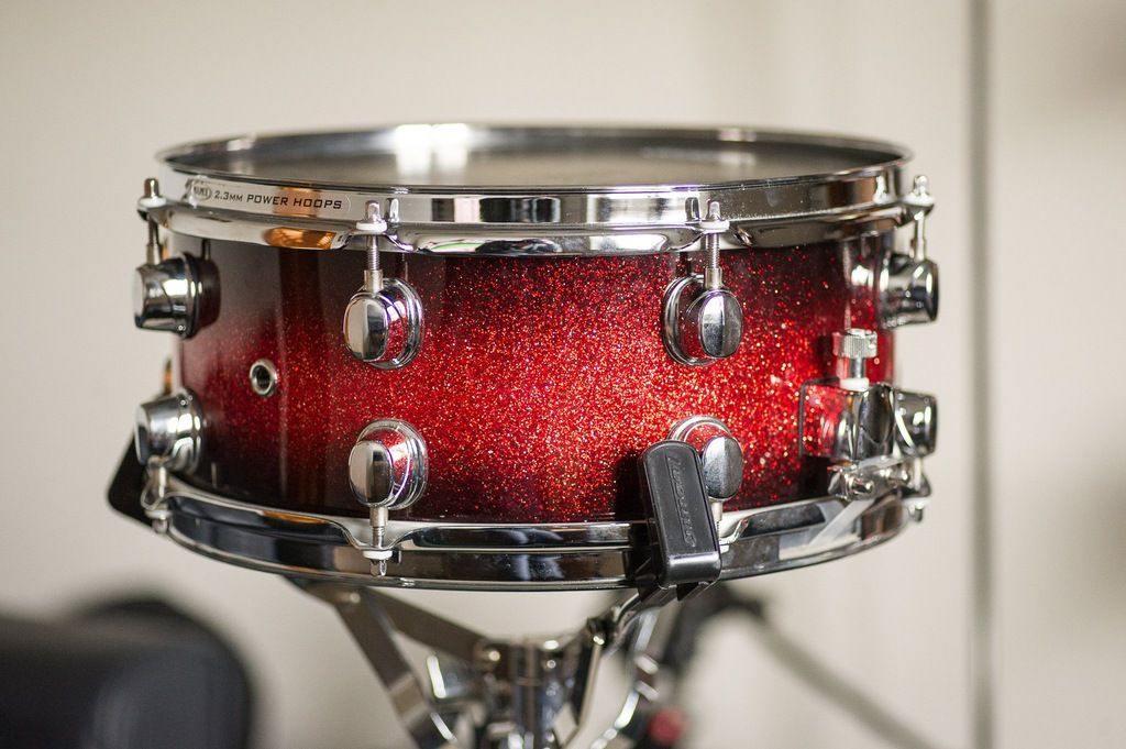 13"x5.5" Saturn Supernova Red Burst. Photo - himi76