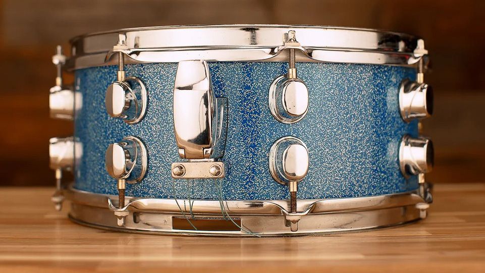 13"x5.5" Saturn Laser Blue. Photo - Drumazon